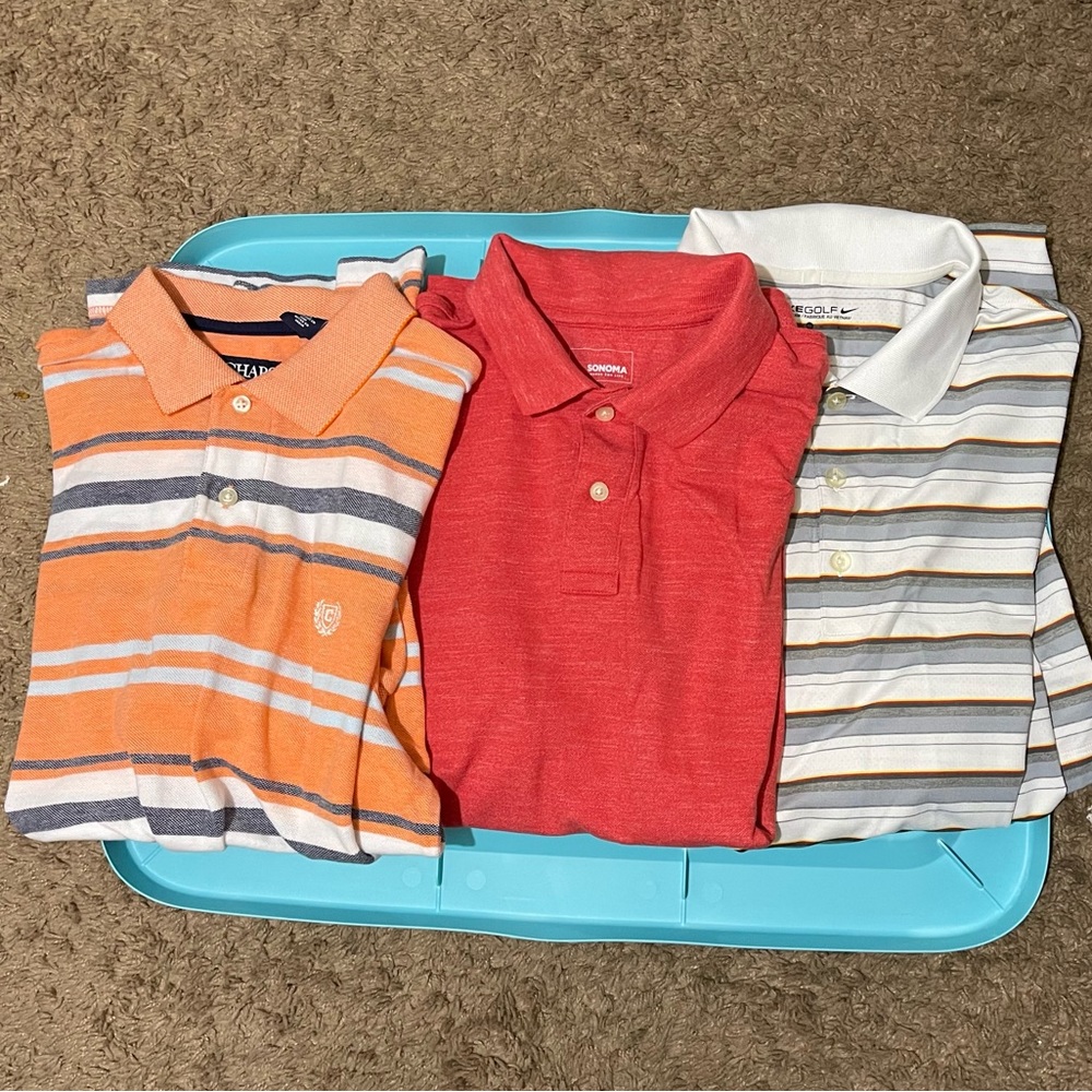 Men’s medium bundle of 3 polo shirts